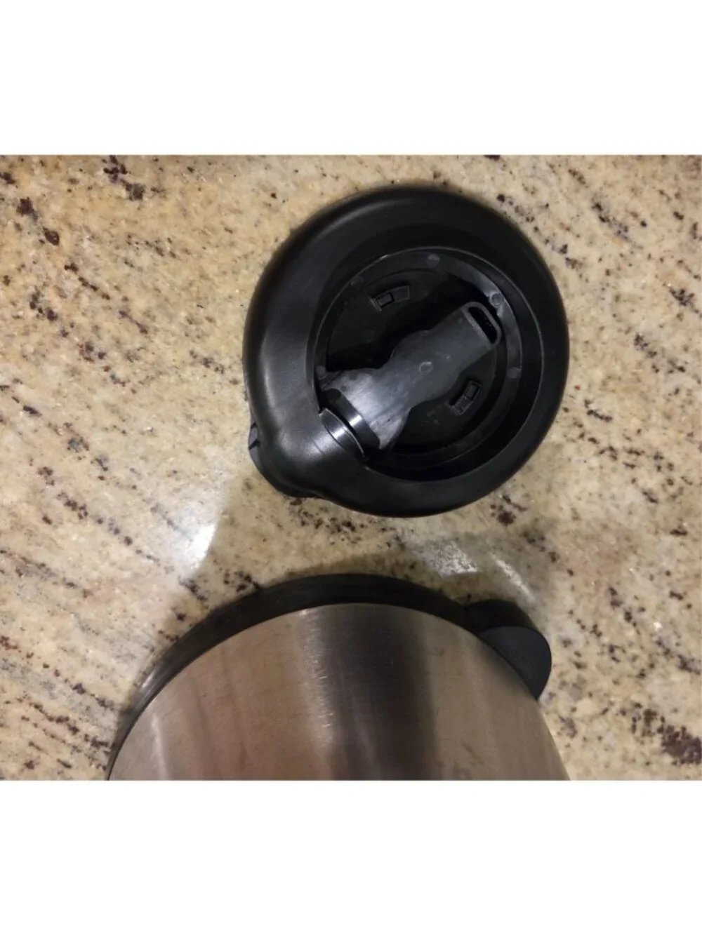 Keurig 1715X Brushed Stainless Steel Thermal Carafe Coffee Tea Hot Chocolate